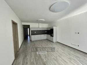 Prodej bytu 4+kk, Včelná, 80 m2