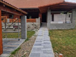 Prodej rodinného domu, Zákupy - Šidlov, 350 m2