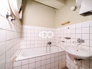 Prodej bytu 2+1, Praha - Vysočany, Novovysočanská, 63 m2
