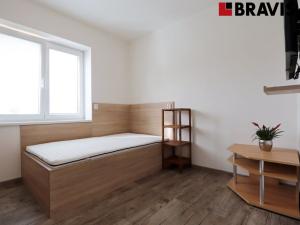 Pronájem bytu 1+kk, Tvarožná, 30 m2