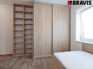 Pronájem bytu 1+kk, Tvarožná, 30 m2