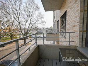 Pronájem bytu 1+kk, Brno, Opuštěná, 35 m2