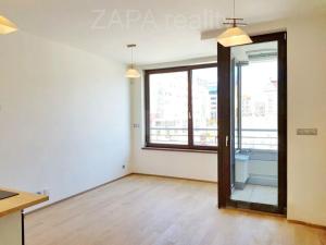 Pronájem bytu 1+kk, Praha - Vysočany, Bassova, 31 m2