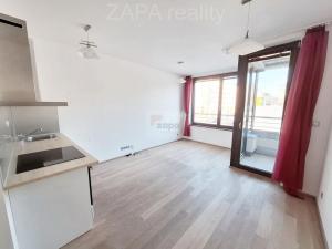 Pronájem bytu 1+kk, Praha - Vysočany, Bassova, 31 m2