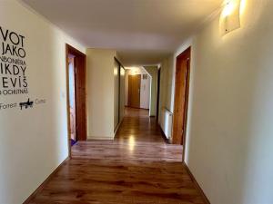 Prodej bytu 3+1, Cheb, Karlova, 178 m2