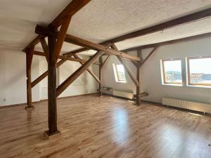 Prodej bytu 3+1, Cheb, Karlova, 178 m2