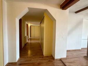 Prodej bytu 3+1, Cheb, Karlova, 178 m2