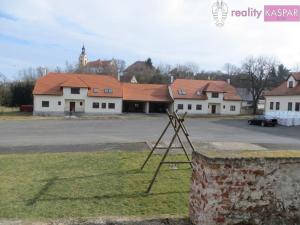 Prodej zemědělského objektu, Vřeskovice, 3000 m2