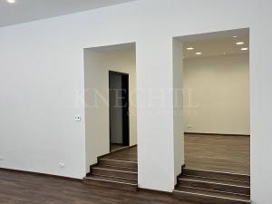 Pronájem obchodního prostoru, Karlovy Vary, Varšavská, 145 m2