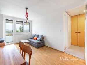 Pronájem bytu 2+kk, Praha - Radotín, Týřovická, 43 m2