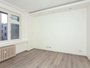 Pronájem bytu 1+kk, Praha - Karlín, Thámova, 22 m2