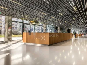 Pronájem kanceláře, Praha - Vokovice, Evropská, 520 m2