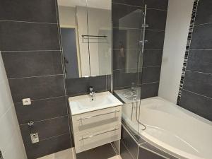 Pronájem bytu 3+kk, Hustopeče nad Bečvou - Poruba, 63 m2