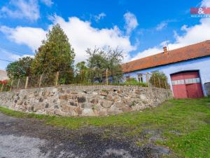 Prodej zemědělské usedlosti, Radonín, 200 m2