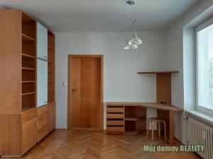 Pronájem bytu 2+kk, Praha - Vokovice, Kladenská, 57 m2