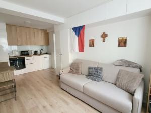 Pronájem bytu 1+kk, Praha - Strašnice, Strančická, 24 m2