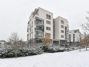 Pronájem bytu 3+kk, Praha - Hrdlořezy, V třešňovce, 109 m2