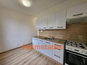 Pronájem bytu 2+1, Karviná - Nové Město, tř. Osvobození, 54 m2