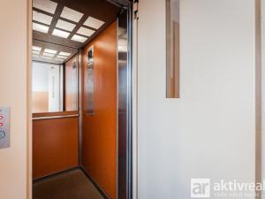 Pronájem bytu 2+kk, Praha - Braník, Novodvorská, 48 m2