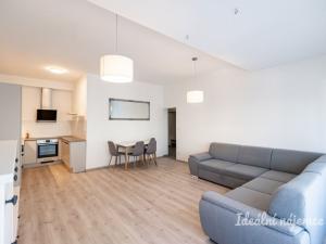 Pronájem bytu 2+kk, Praha - Letňany, Nepomuckých, 61 m2