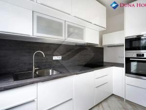 Prodej bytu 4+1, Praha - Hlubočepy, Dreyerova, 88 m2