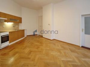 Pronájem bytu 3+kk, Praha - Vinohrady, Rumunská, 68 m2