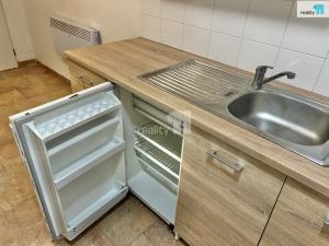 Pronájem bytu 1+kk, Praha - Žižkov, Spojovací, 11 m2