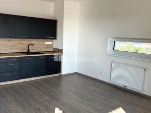 Pronájem bytu 2+kk, Praha - Letňany, Malkovského, 56 m2