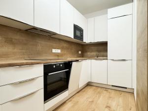 Pronájem bytu 2+kk, Praha - Michle, U plynárny, 56 m2