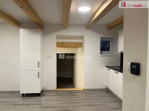 Pronájem bytu 2+kk, Dobrovice, Palackého náměstí, 70 m2