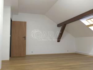 Prodej bytu 3+1, Praha - Bubeneč, Na výšinách, 77 m2