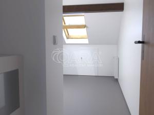 Prodej bytu 3+1, Praha - Bubeneč, Na výšinách, 77 m2