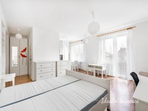 Pronájem bytu 1+kk, Praha - Hlubočepy, Nad Zlíchovem, 35 m2