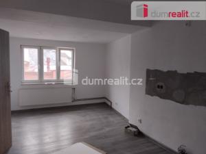 Prodej rodinného domu, Železnice, 180 m2