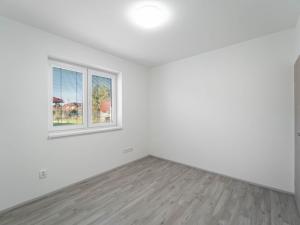 Pronájem bytu 4+kk, Včelná, Okružní, 80 m2