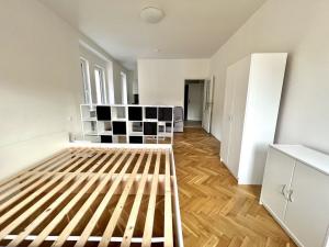 Pronájem bytu 1+kk, Jáchymov, třída Dukelských hrdinů, 36 m2