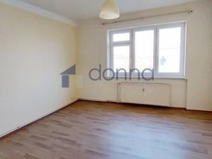 Pronájem bytu 1+kk, Praha - Dejvice, Podbabská, 27 m2