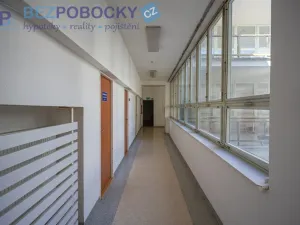 Pronájem kanceláře, Havlíčkův Brod, Havlíčkovo náměstí, 1200 m2