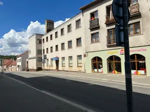 Prodej obchodního prostoru, Moravský Krumlov, náměstí T. G. Masaryka, 2347 m2