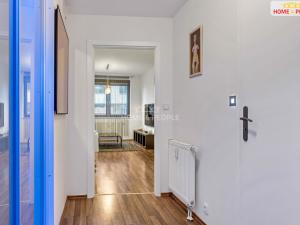 Pronájem bytu 2+kk, Praha - Záběhlice, Na Slatince, 47 m2