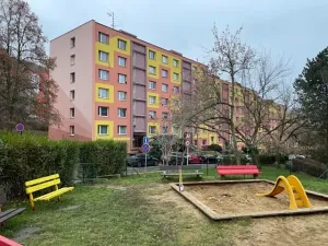 Pronájem bytu 2+1, Ústí nad Labem, Tolstého, 62 m2