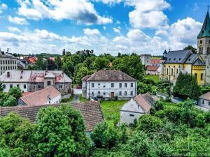 Prodej rodinného domu, Zásmuky, Komenského nám., 600 m2