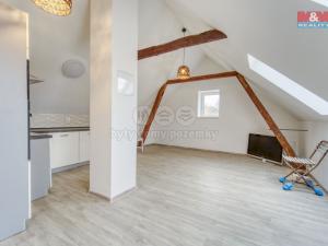 Prodej rodinného domu, Krupá, 170 m2