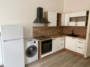 Pronájem bytu 2+kk, Praha - Nové Město, Legerova, 52 m2