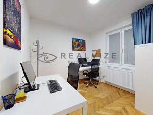 Prodej bytu 4+kk, České Budějovice, Třebízského, 94 m2