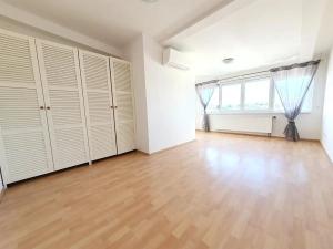 Pronájem bytu 6+kk a větší, Praha - Nusle, Svatoslavova, 354 m2