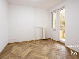 Prodej bytu 3+kk, Karlovy Vary, Šumavská, 68 m2