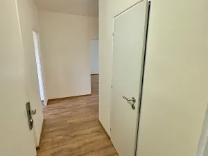 Pronájem bytu 2+1, Ústí nad Labem, Tolstého, 63 m2