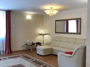 Prodej rodinného domu, Loket, Zahradní, 166 m2