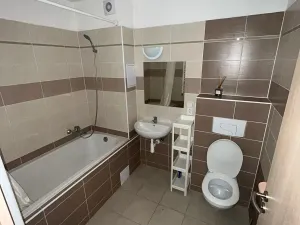 Prodej bytu 3+kk, Králův Dvůr, Na Vyhlídce, 84 m2